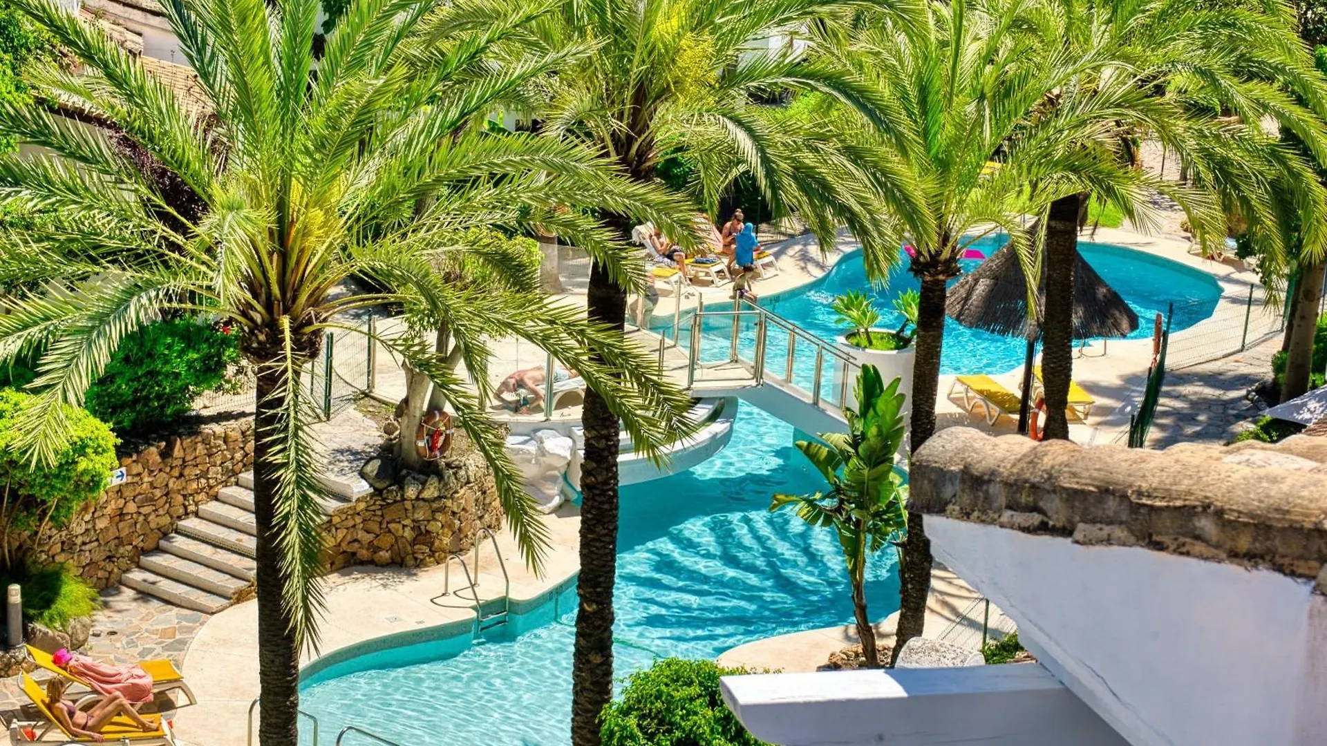 1081 Beachfront Penthouse Jacuzzi Roofterace Lounge Wifi Marbella