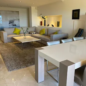Luxury Elviria Hills Marbella