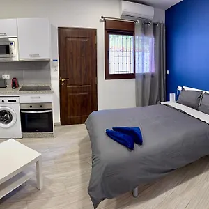 Con Cocina Americana En Elvira Marbella
